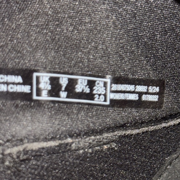 Authentic Clarks black ankle boots sz woman's 7 Wide - Picture 6 of 11